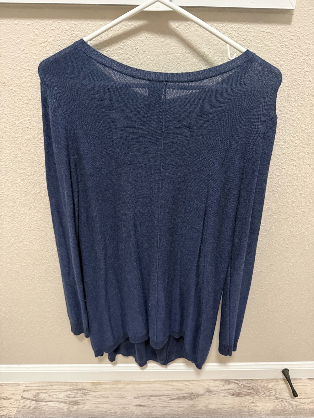 Navy Blue Long-Sleeve Women's Knit Top